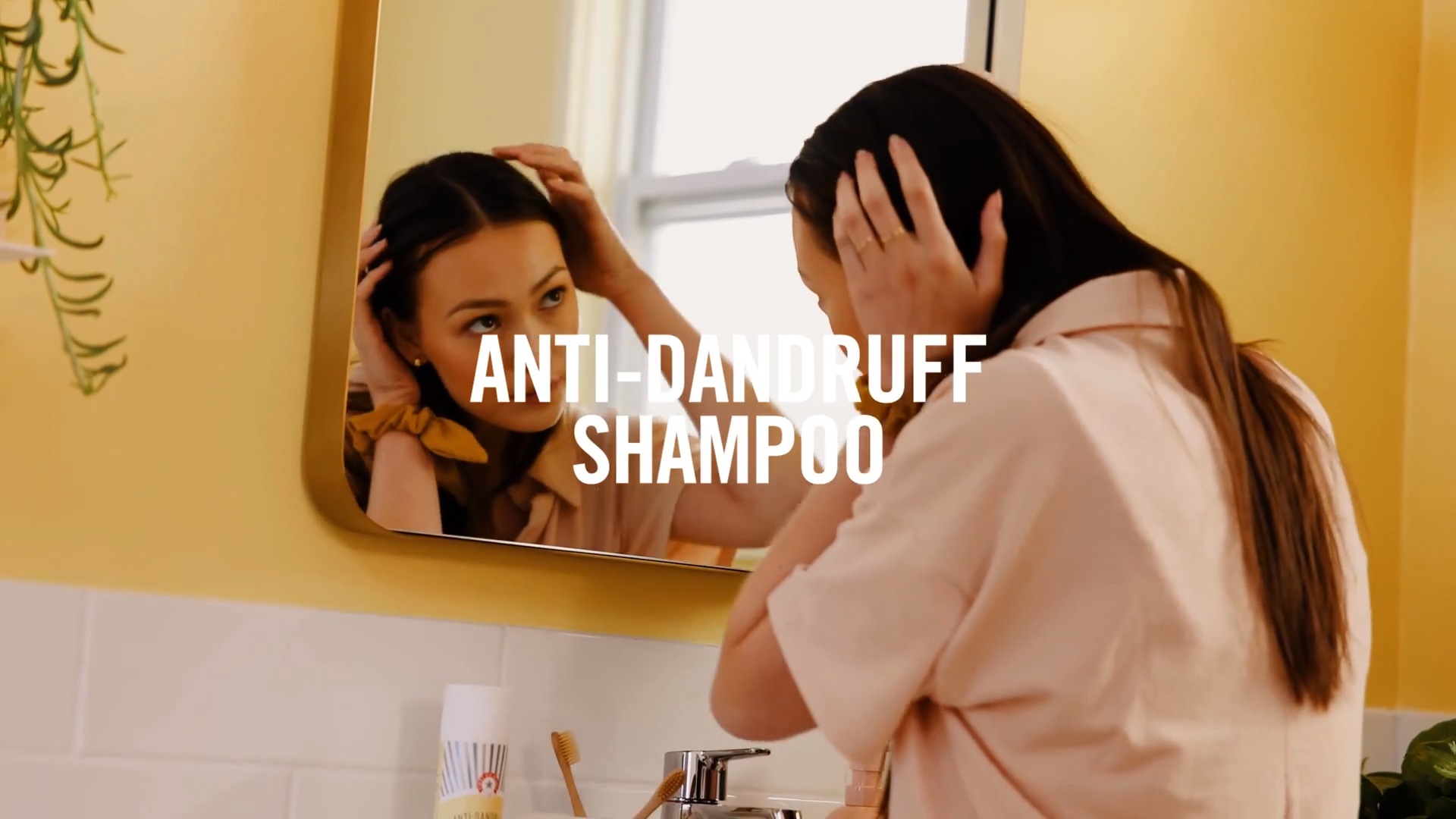 AntiDandruff Shampoo with 1 Pyrithione Zinc (ZPT) First Aid Beauty Sephora